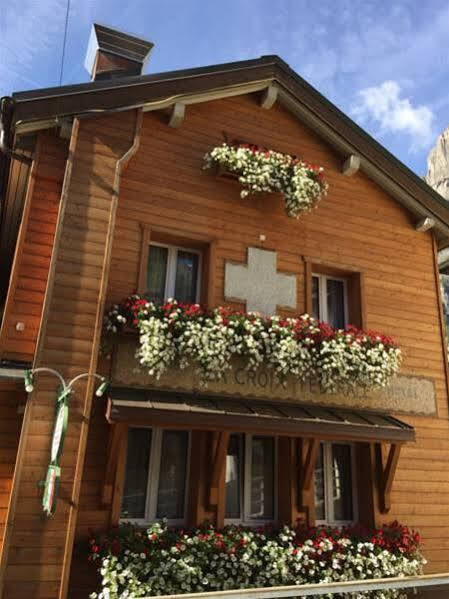 Hotel De La Croix-Federale Leukerbad Eksteriør billede